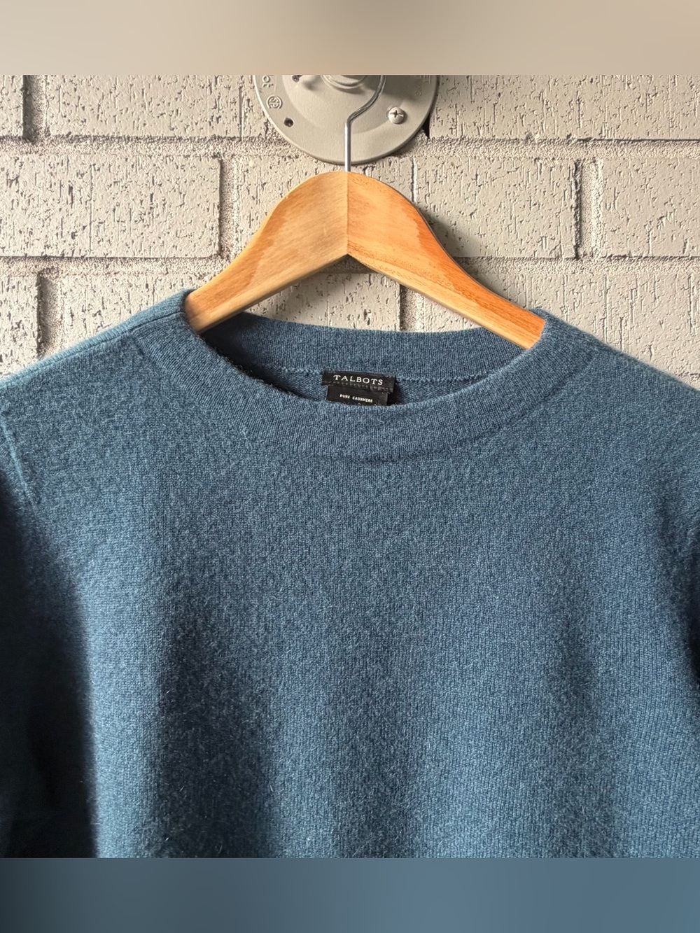 Talbots Pure Cashmere 3/4 Sleeve Sweater, Deep Teal/Blue. Super Soft. Medium - Picture 10 of 12